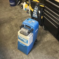 Professional Carpet Cleaner