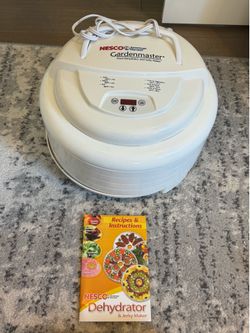 Nesco Dehydrator & jerky maker