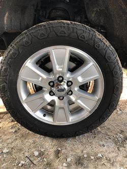 2012 Ford F-150 lariat rims