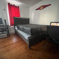 Queen Size Bed Frame 