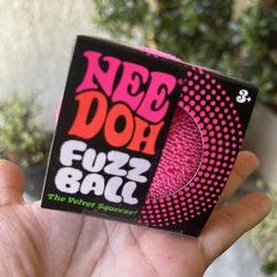 Needoh Fuzzball Pink