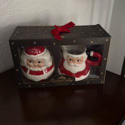 Johanna Parker Carnival Cottage Creamer And Sugar