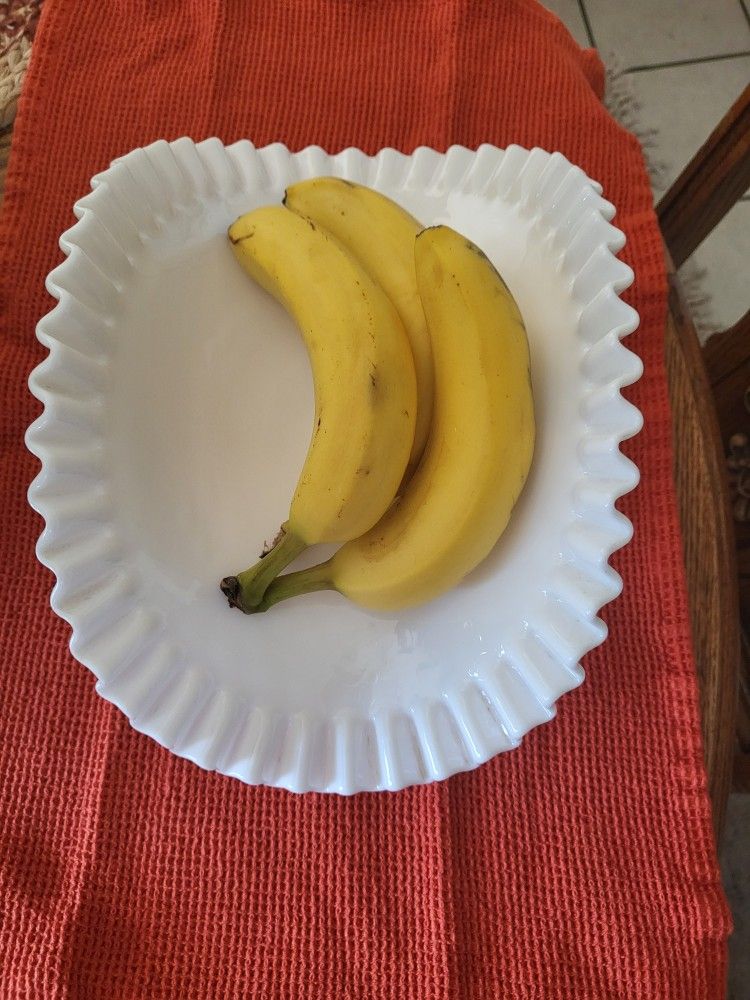 vintage Fenton hobnail milk glass banana stand fruit bowl, large