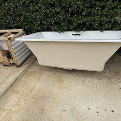 Free - 6 Foot By 3 Foot Bathtub