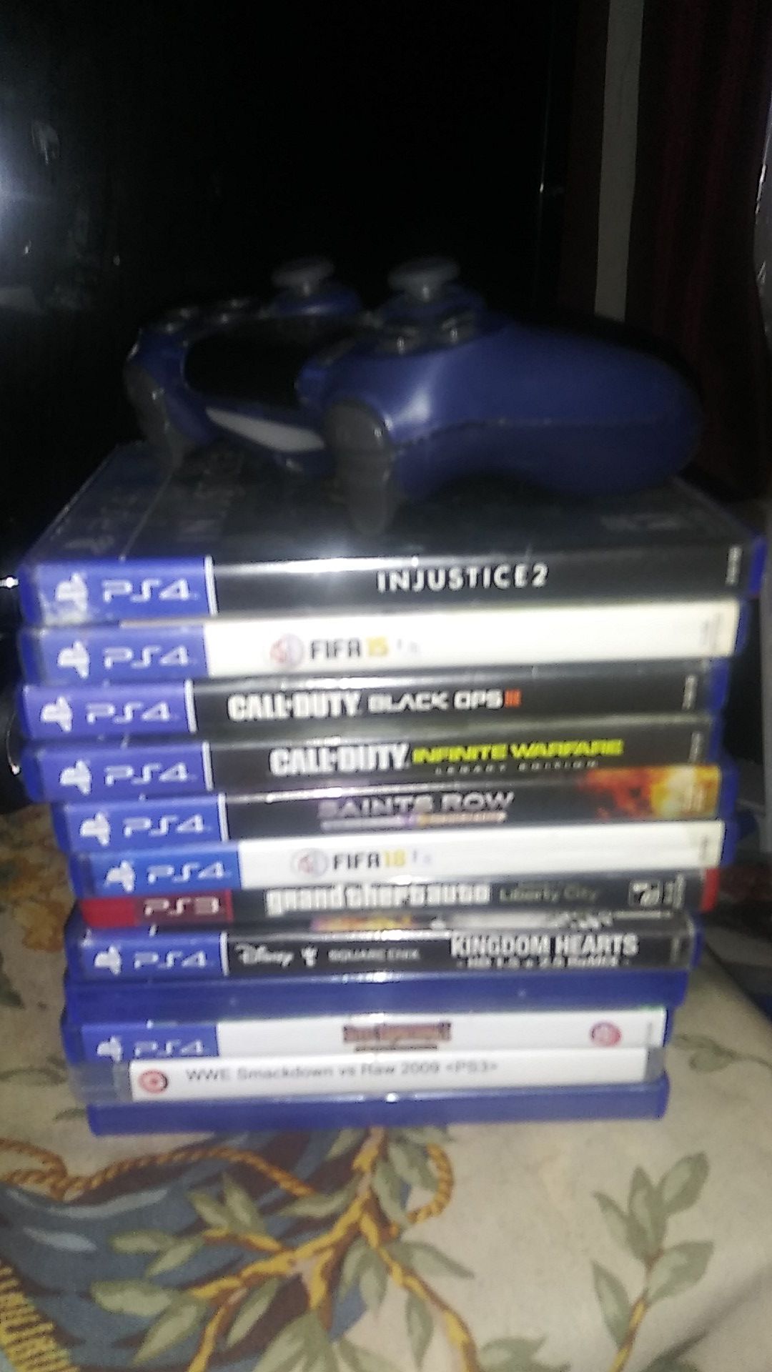 PS4 Games And 1 PS4 Controller