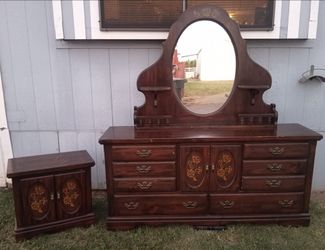 Dresser & Night Stand
