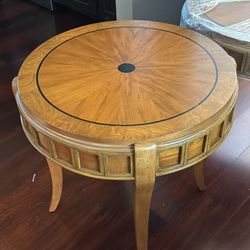 Elegant Round End Tables – Set of 2 