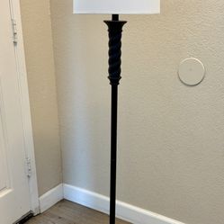 Standing lamp