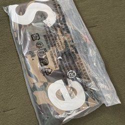 Supreme Big Logo Zip Up Hooded Sweatshirt 