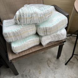 Size 5 Diapers 