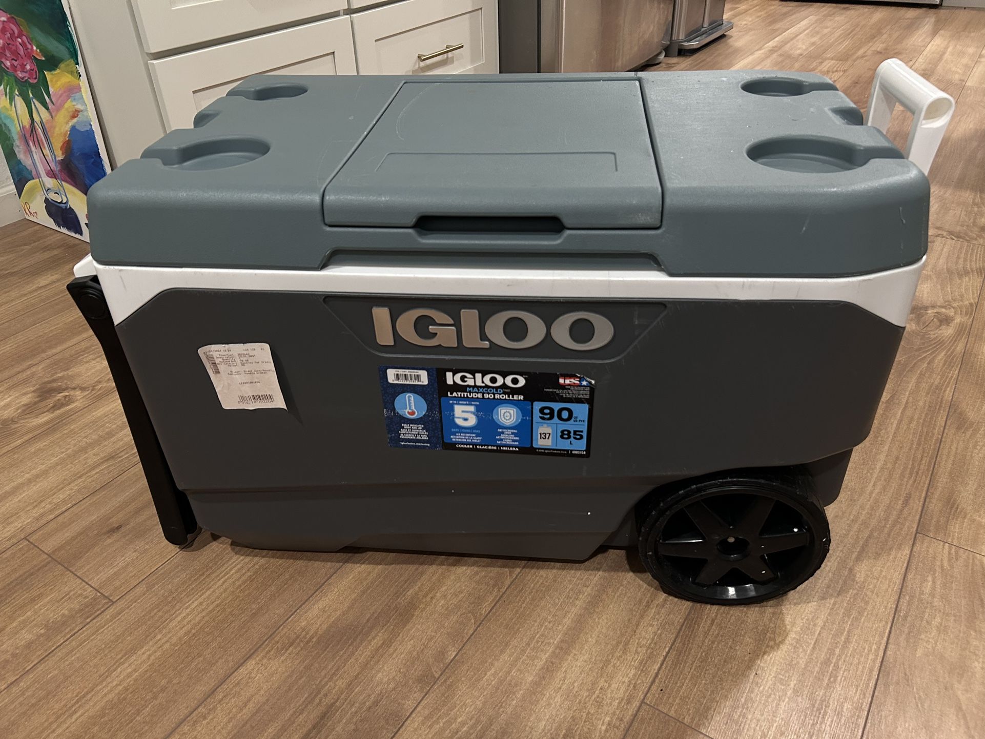 Igloo 90qt Like new