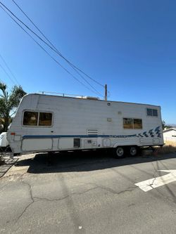 Toy hauler