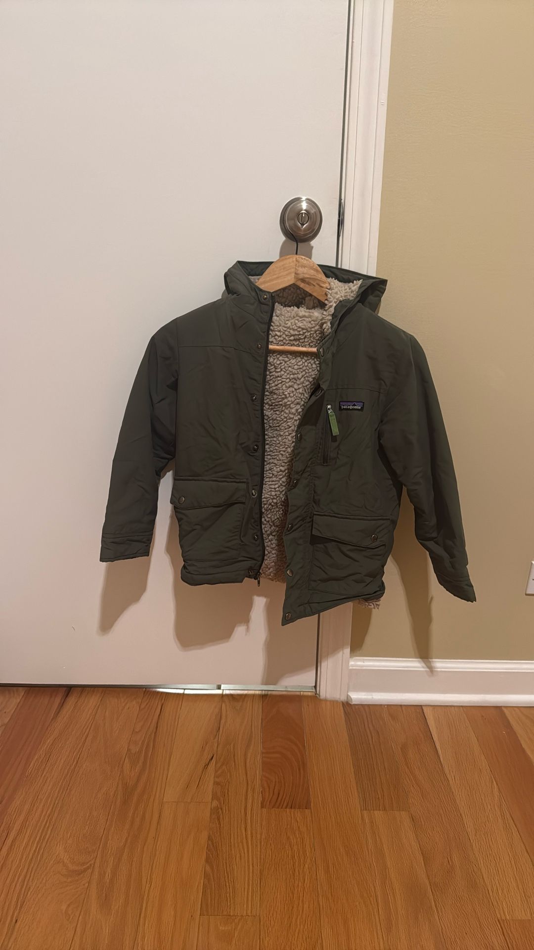 Patagonia Warm Fall Jacket - Boys Size 7-8