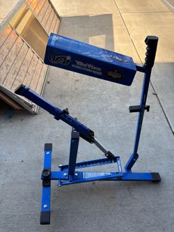 Pitching machine