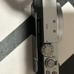 Panasonic Lumix Leica