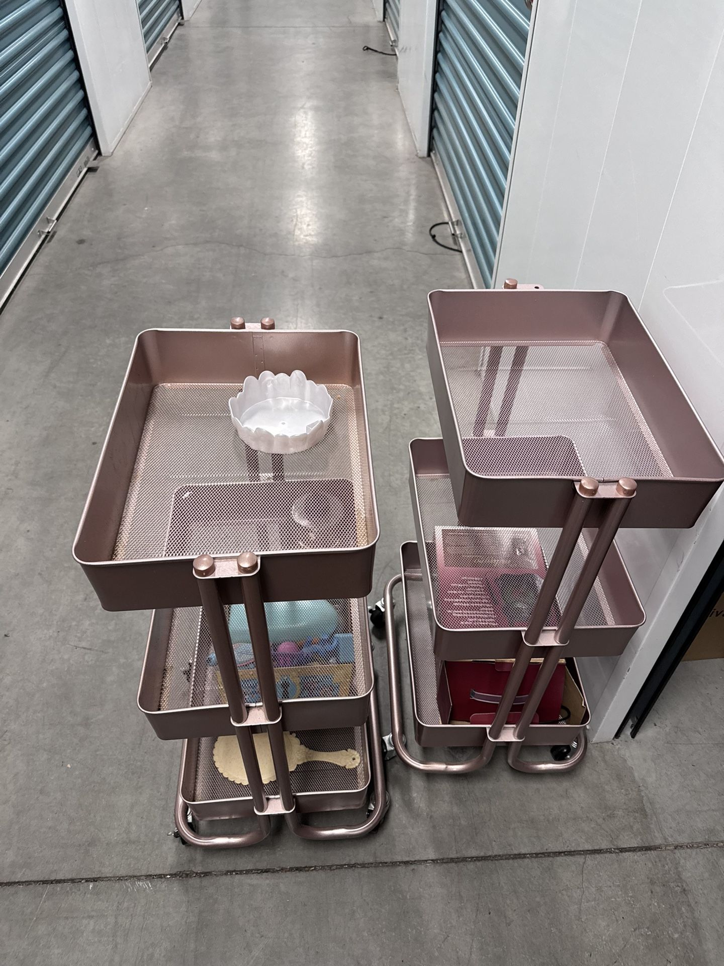 Rose Gold Tier Stands Moveable