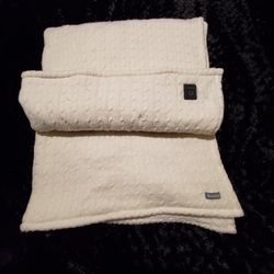 Brookstone Heated Blanket