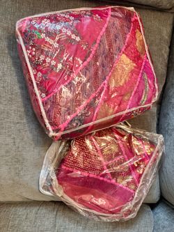 King-Size Handmade Bedding Set featuring a beautifully crafted fancy quilt with 2 matching pillows