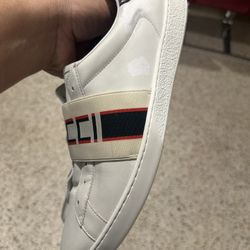 Gucci Shoes Size 11