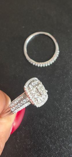 Halo Real Diamond Bride Set