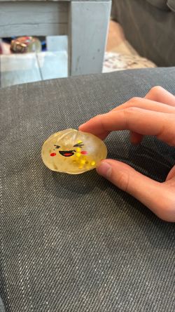 Rare mini squishy dumpling, golden glitter gel