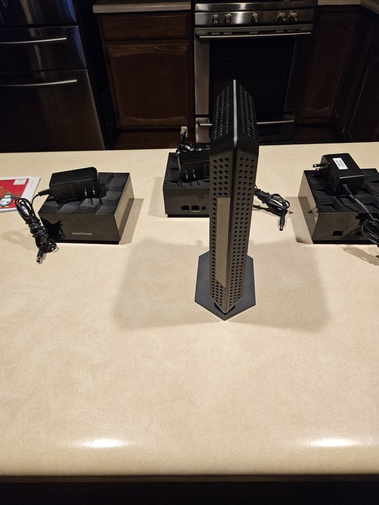 Netgear Cacle Modemand WiFi Extenders