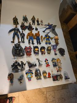 Mixed Lot of Collectible Action Figures
