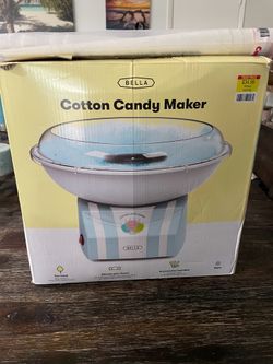 Cotton candy maker