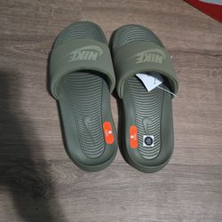Nike Victory One Slide