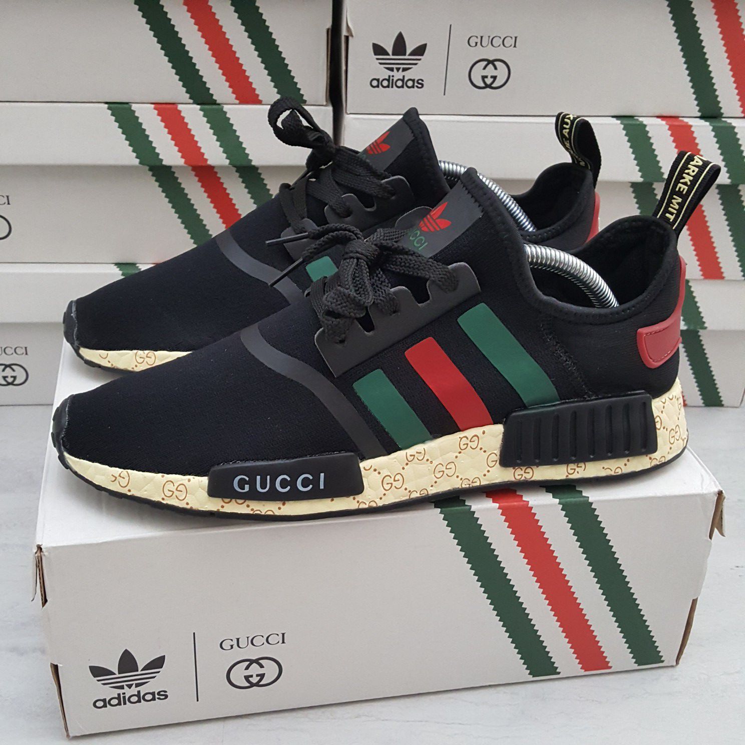 ADIDAS NMD GUCCI BLACK SIZE for Sale in New York, NY - OfferUp