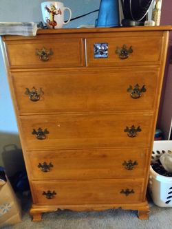 Dresser