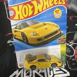 HOT.   WHEELS.     FERRARI.    F40