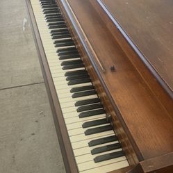 ****Free Piano*****