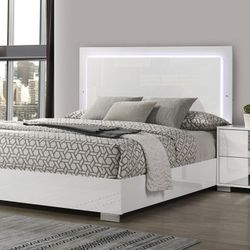Queen 4 Piece Bedroom Set White Glassy Finish