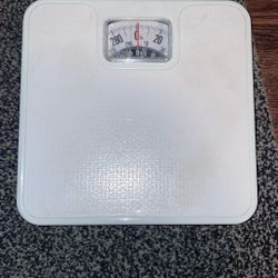 Taylor Precision Bath Scale