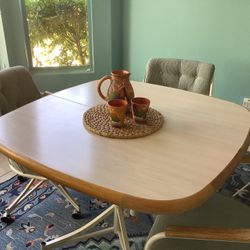 Retro Kitchen And Chairs