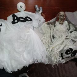 Hanging Ghosts