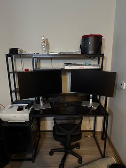 Computer desk