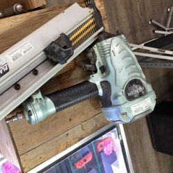 Hitachi Framing Nail Gun 