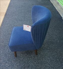 LANE-- Rowan Navy Pleated Accent Chair
