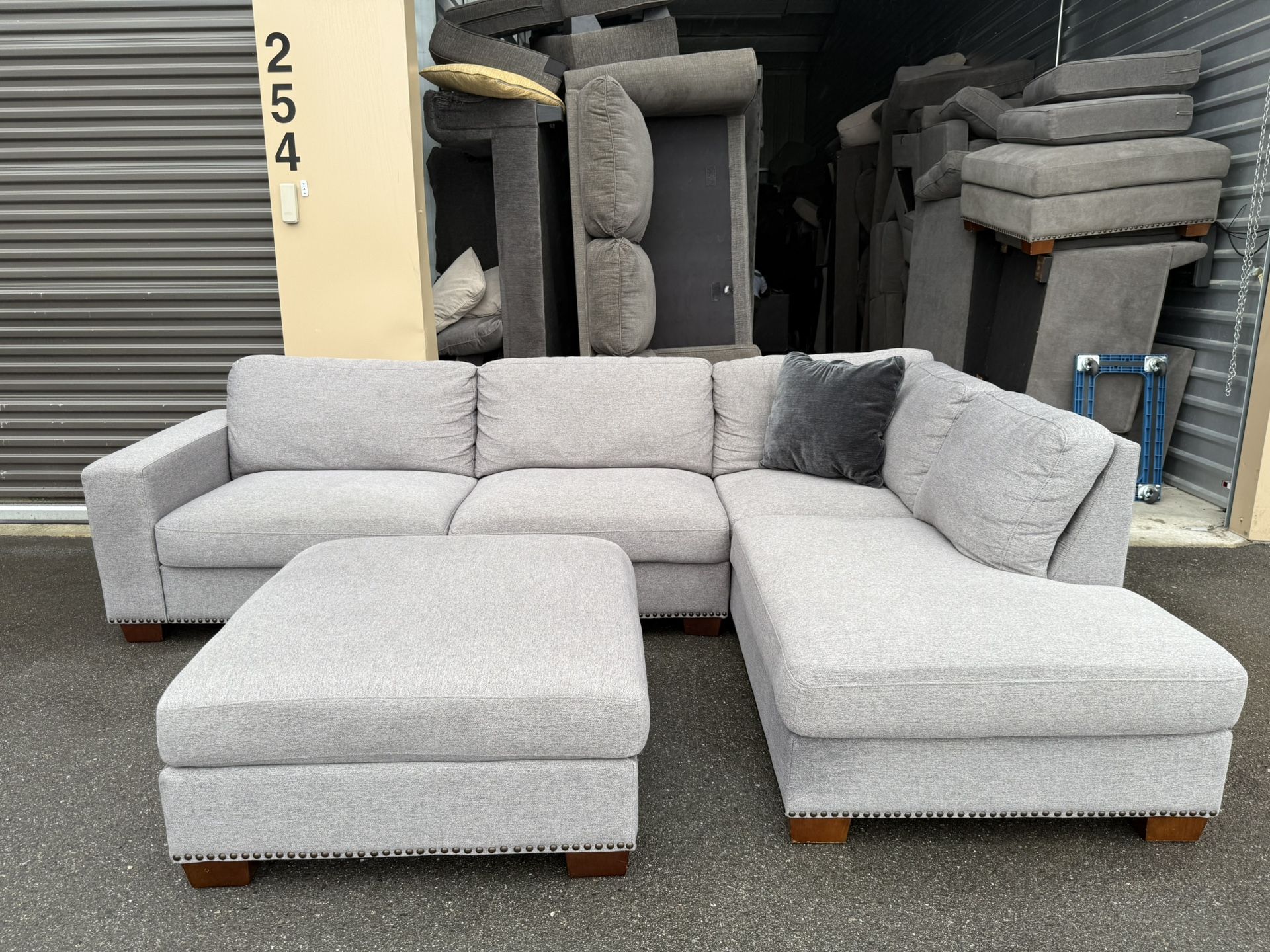 Sectional Couch 