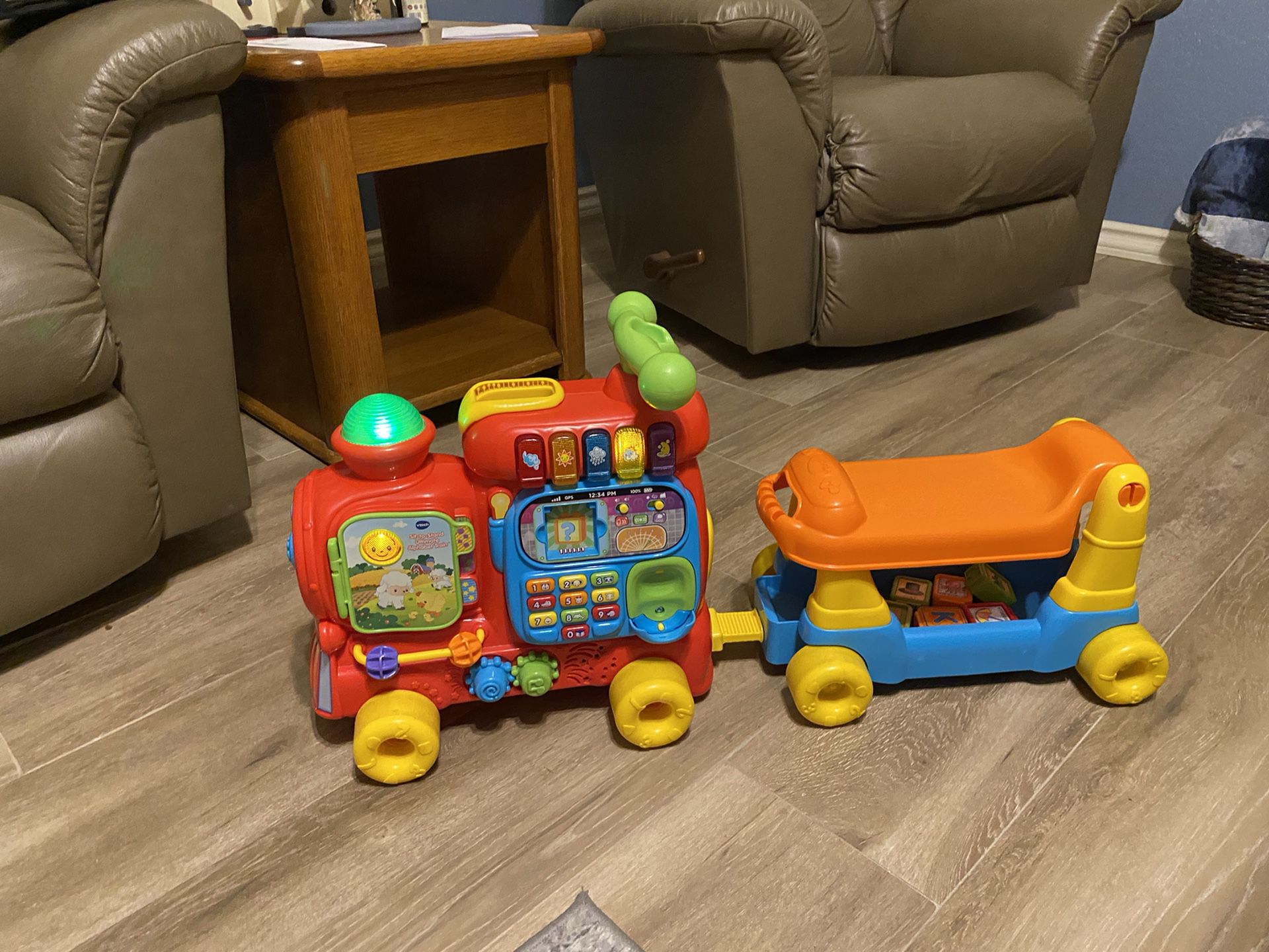 V-tech Sit to Stand Ultimate Alphabet Train