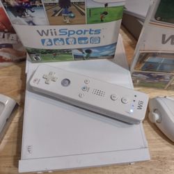 NINTENDO Wii BUNDLE