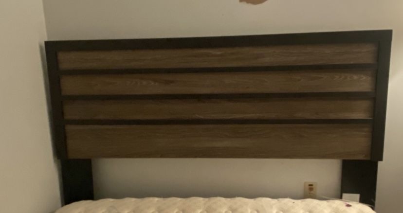 Head Board 