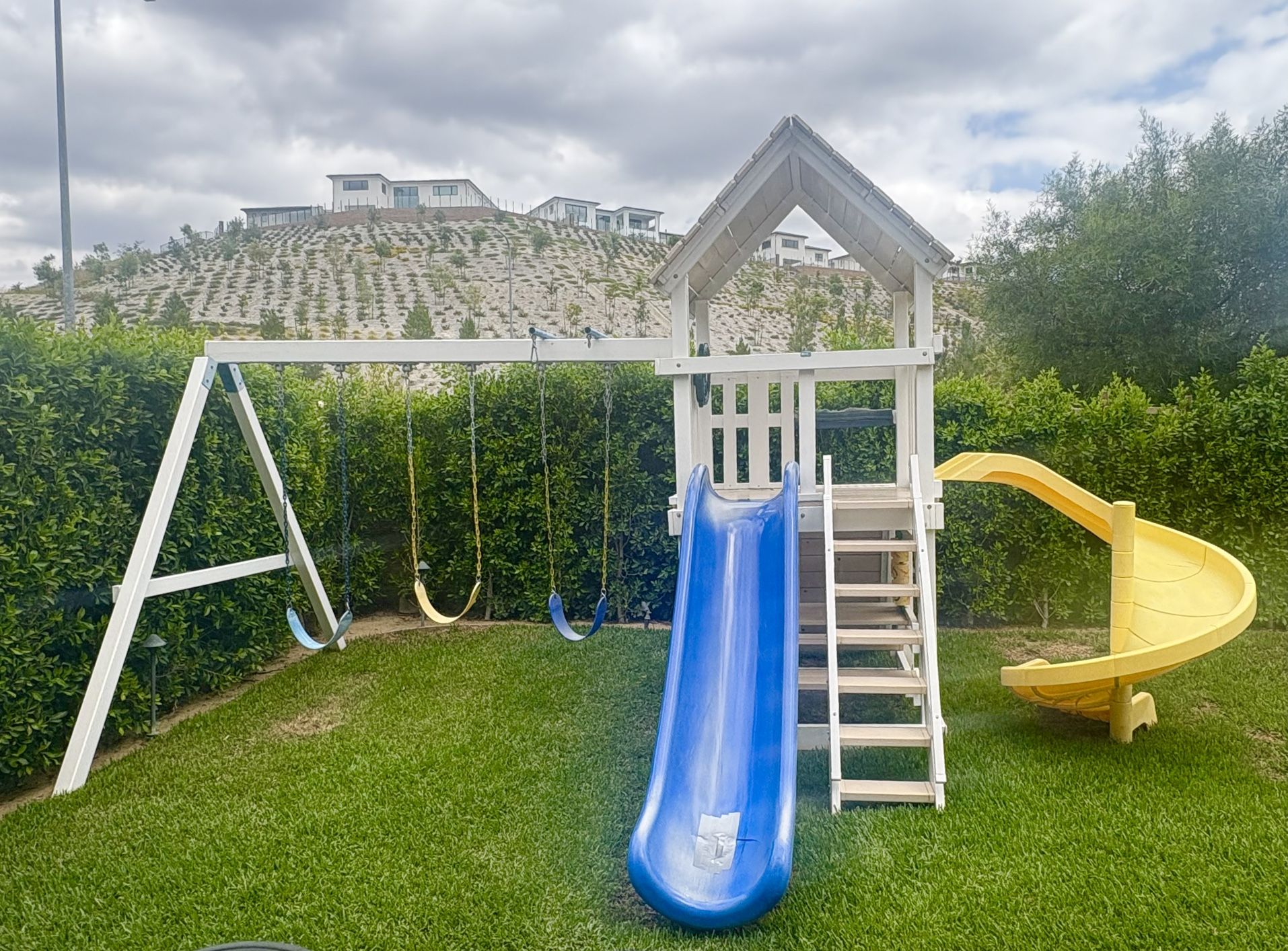Vinyl Swingset 