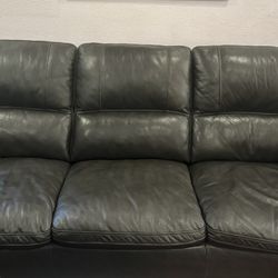 Black Leather Couch 