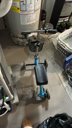 Knee scooter pediatrics/kids
