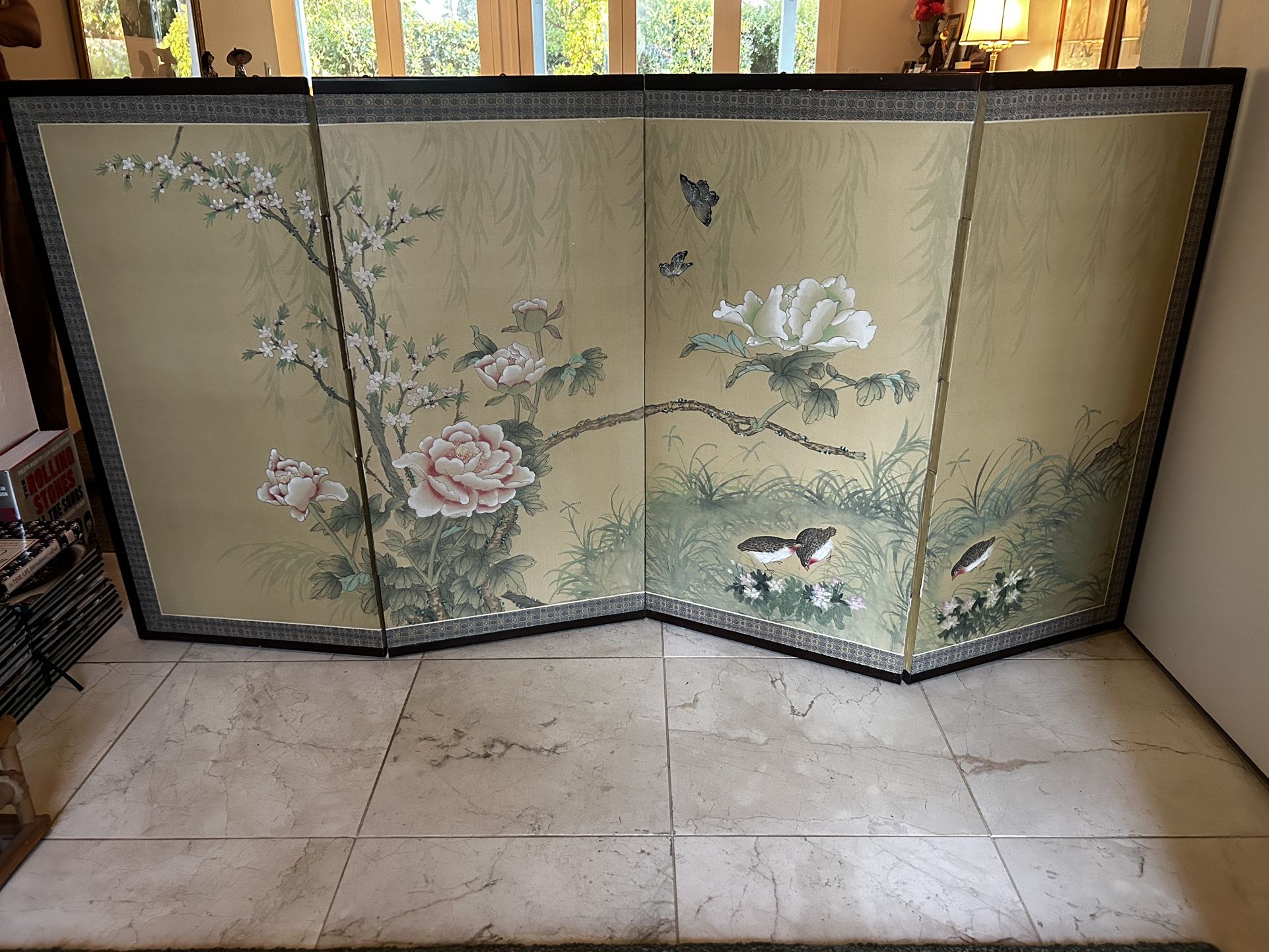 Vintage Asian 4 Panel Silk Screen.