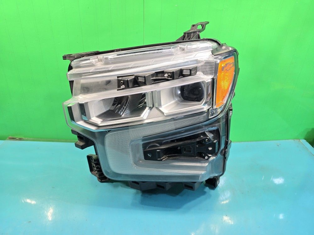 Headlight Silverado 2022 2023 2024 2025 OEM