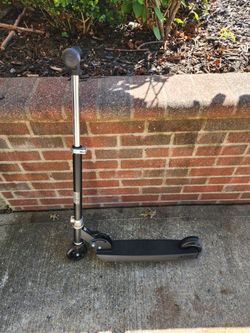 Jetson kids kick scooter